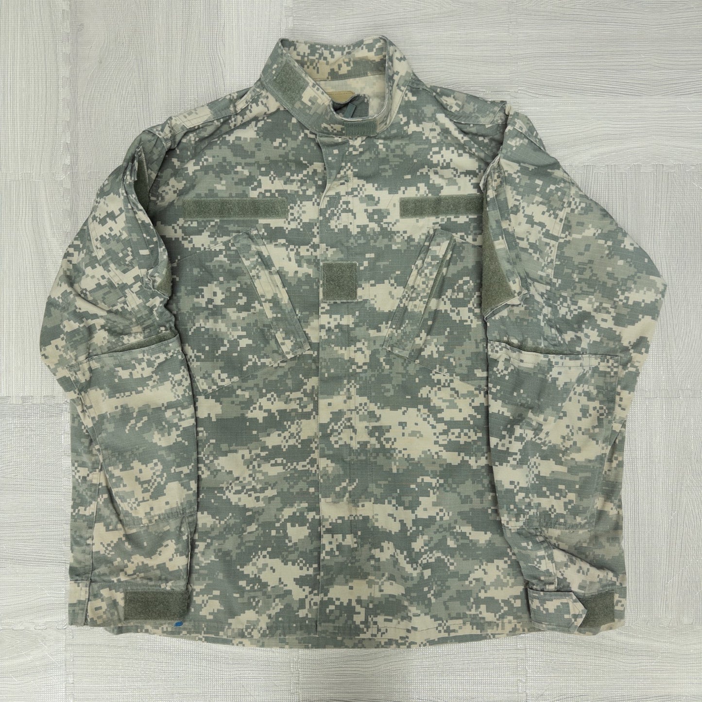 古着卸 現物まとめ売り BDU フィールドジャケット ミリタリー デジタルカモ 10枚セット(メンズM-L) アメリカ軍