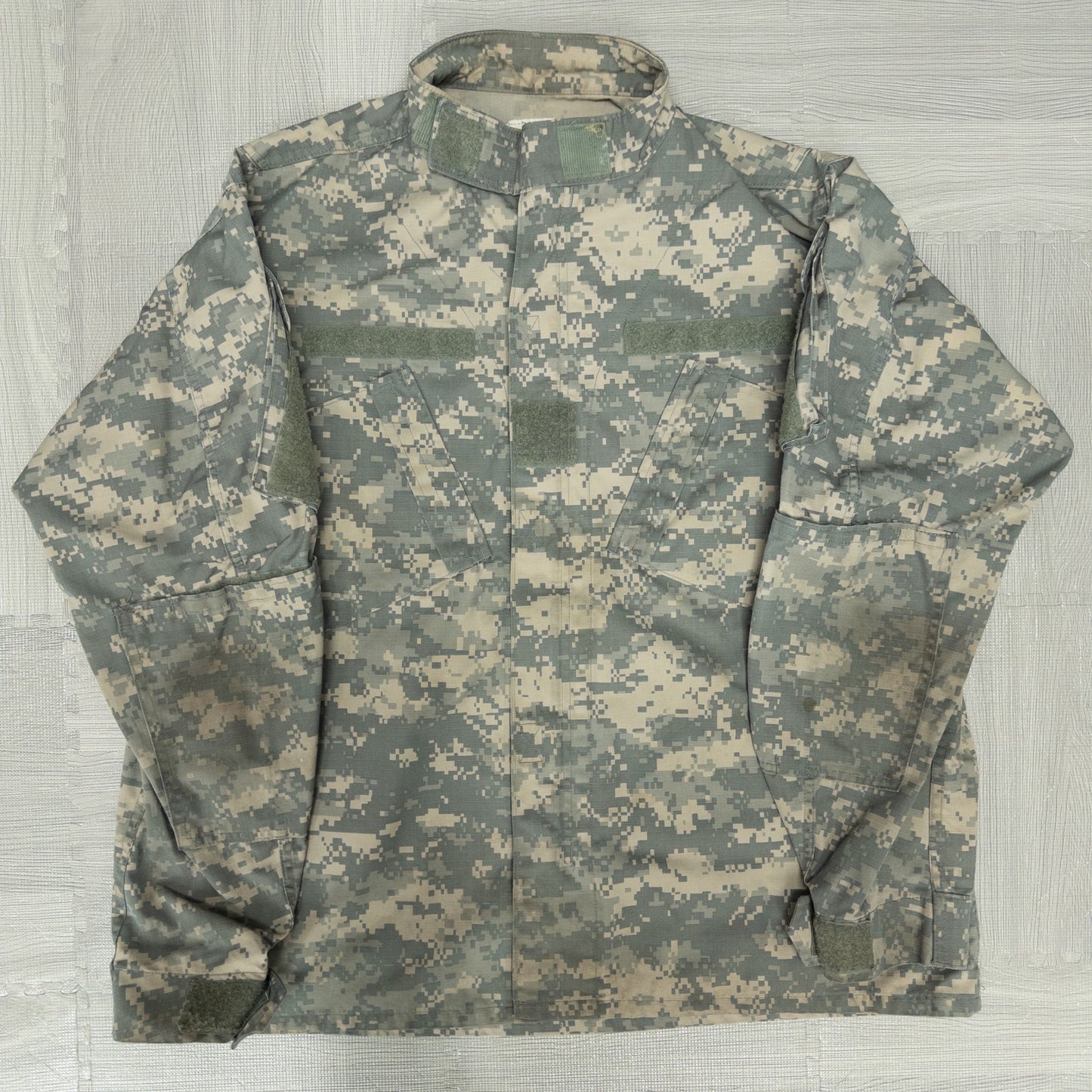 古着卸 現物まとめ売り BDU フィールドジャケット ミリタリー デジタルカモ 10枚セット(メンズM-L) アメリカ軍
