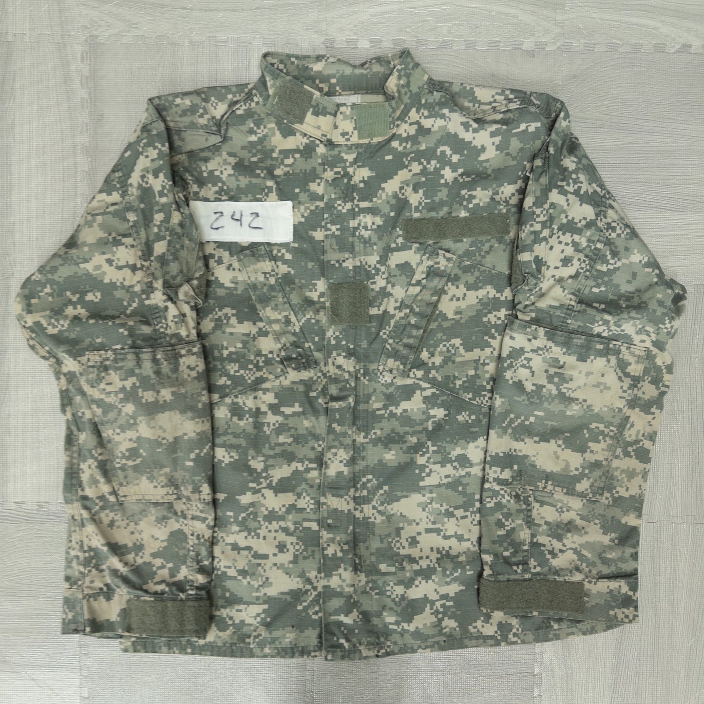 古着卸 現物まとめ売り BDU フィールドジャケット ミリタリー デジタルカモ 10枚セット(メンズM-L) アメリカ軍