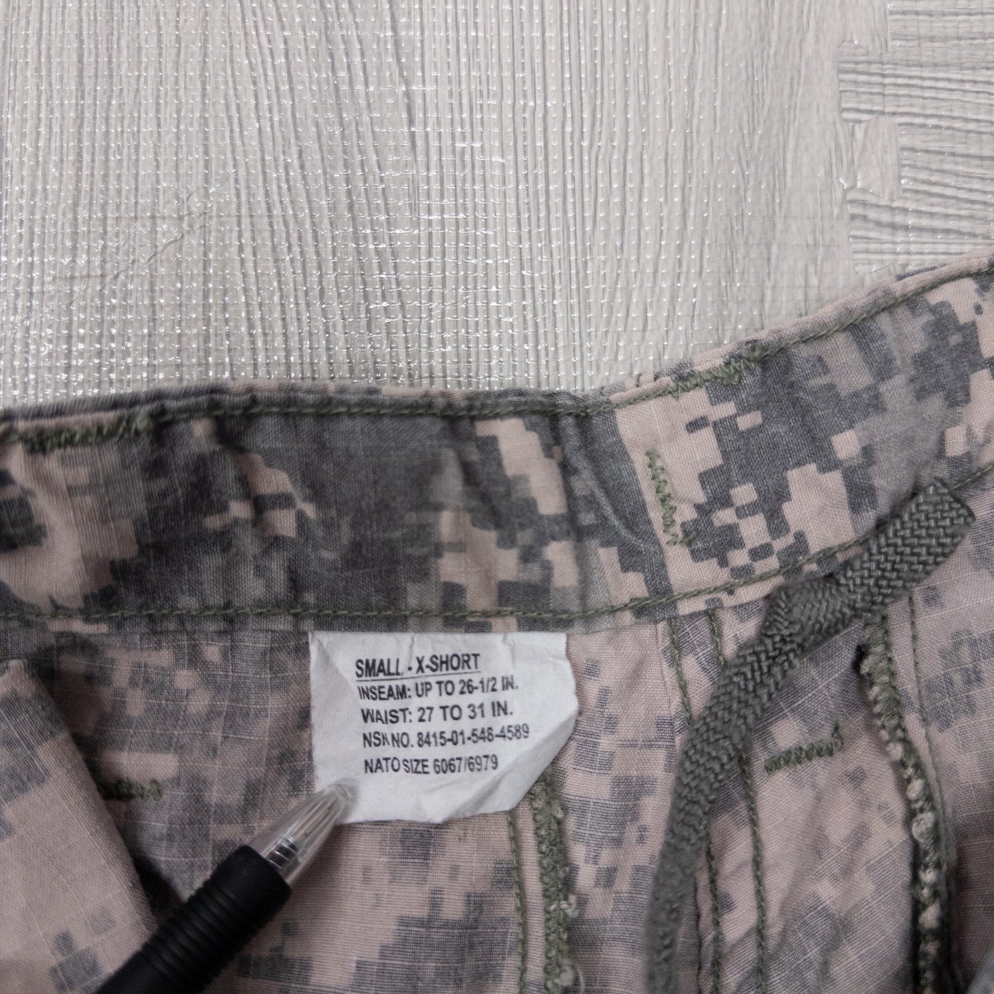 古着卸 現物まとめ売り 洗濯済み アメリカ軍 デジカモ デジタルカモ ミリタリー カーゴパンツ 8本セット (XS-L)