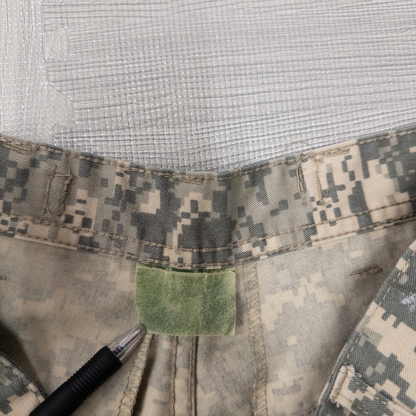 古着卸 現物まとめ売り 洗濯済み アメリカ軍 デジカモ デジタルカモ ミリタリー カーゴパンツ 8本セット (XS-L)