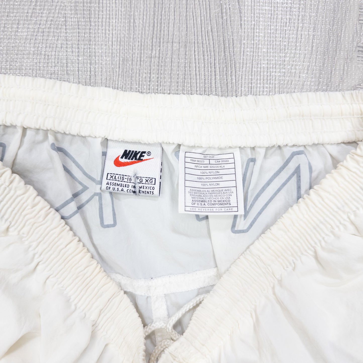 古着卸 現物まとめ売り 洗濯済み スポーツ ブランドミックス ナイロンハーフパンツ 12枚セット (S-XL) ナイキ、リーボック等