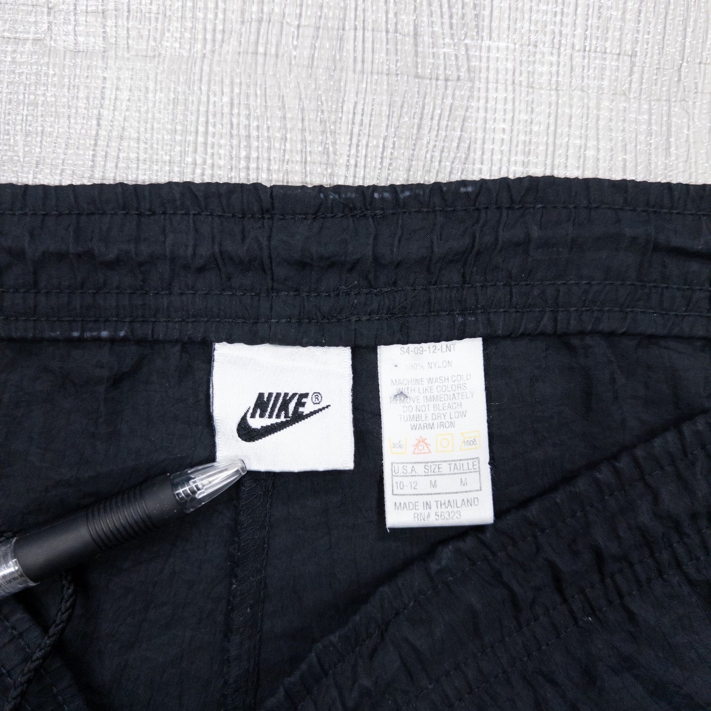 古着卸 現物まとめ売り 洗濯済み スポーツ ブランドミックス ナイロンハーフパンツ 12枚セット (S-XL) ナイキ、リーボック等