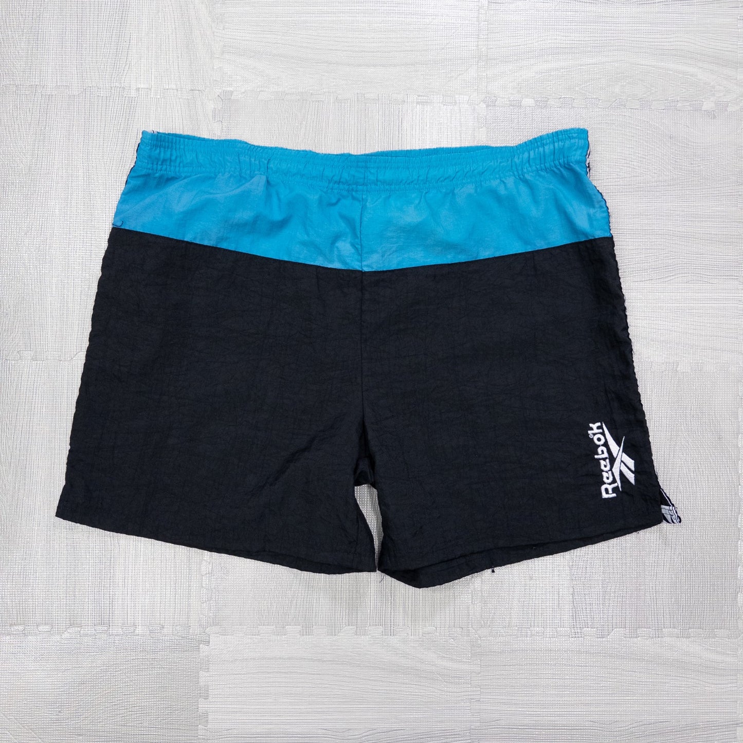 古着卸 現物まとめ売り 洗濯済み スポーツ ブランドミックス ナイロンハーフパンツ 12枚セット (S-XL) ナイキ、リーボック等