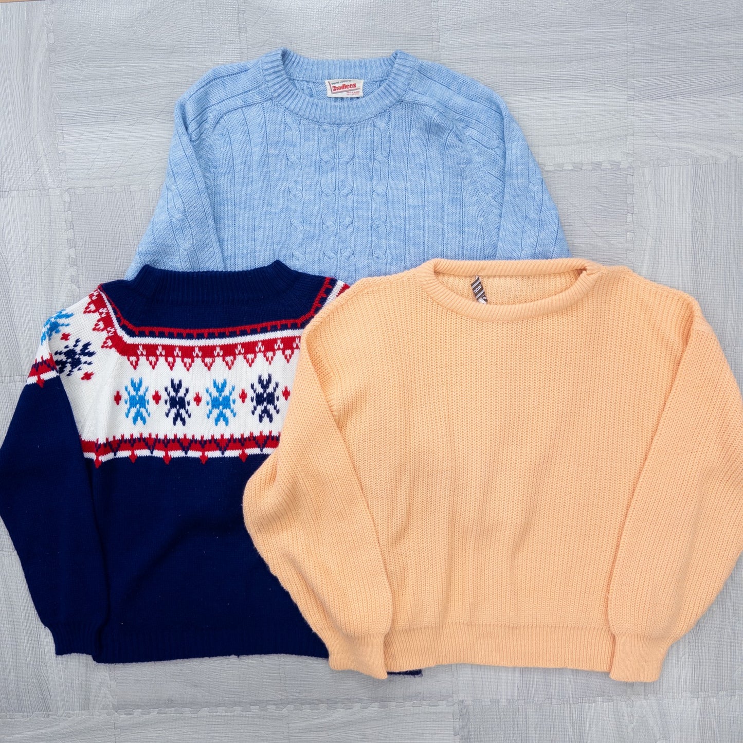 古着卸 現物まとめ売り 洗濯済み レディースサイズ/デザインニット 12枚セット(M-XL) w904001