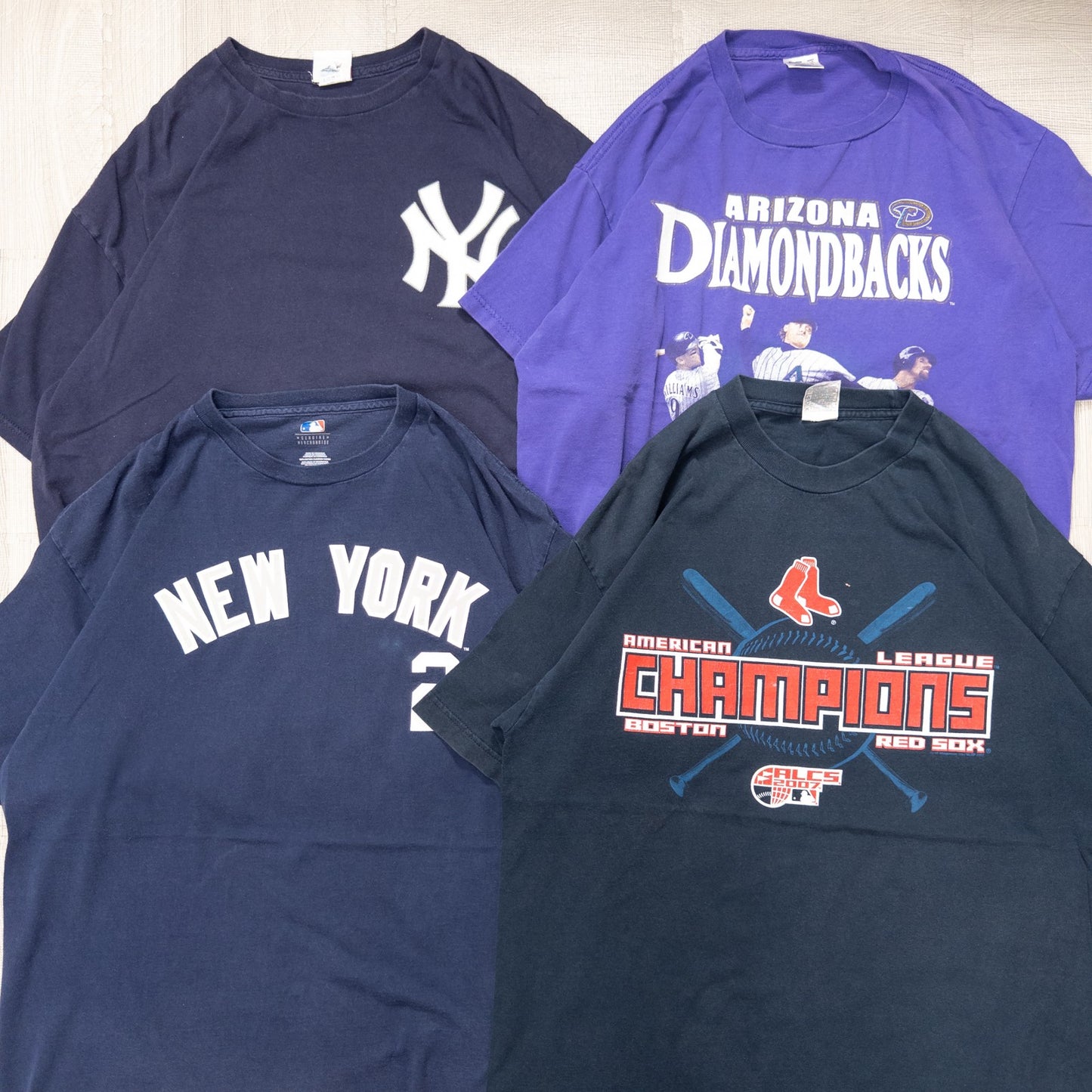 古着卸 現物まとめ売り 洗濯済み MLBオフィシャルチーム半袖Tシャツ 15枚セット(M-XXL) w717003